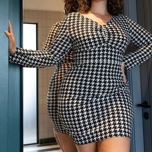 🗣 Houndstooth bodycon dress